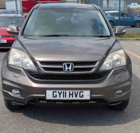 Bronze Honda CR-V 2.2 i-DTEC EX 4WD SUV, front view showing grille and headlights - 313 Motors, Oldham